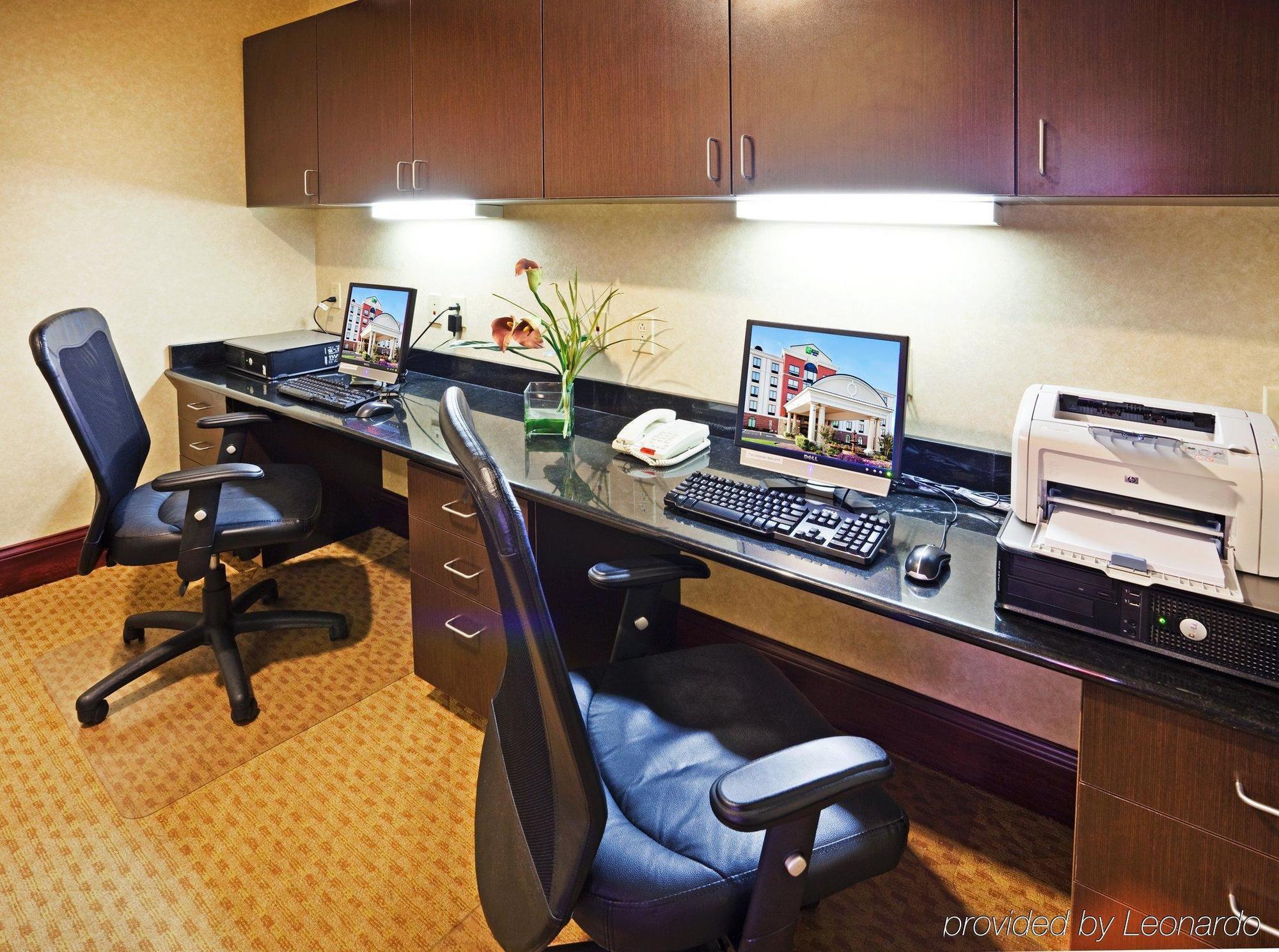 Holiday Inn Express & Suites Lebanon-Nashville Area By Ihg מתקנים תמונה